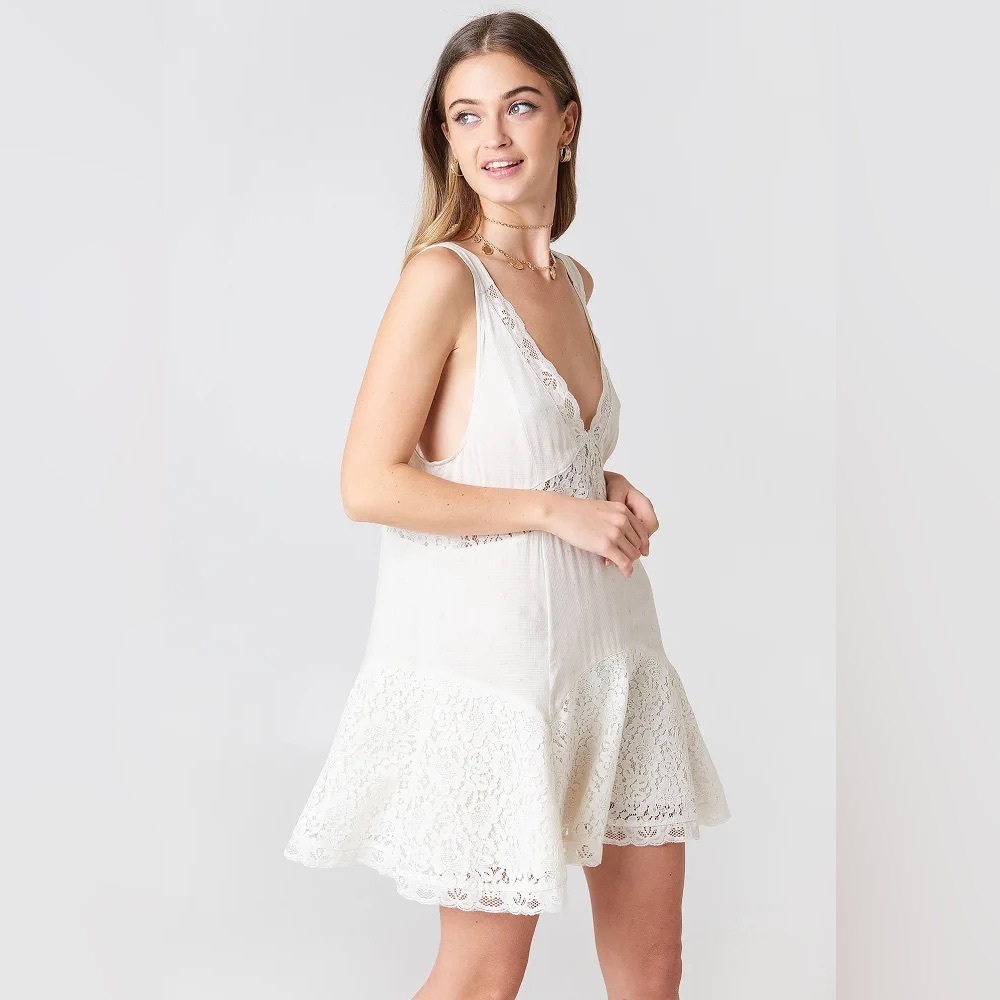 FREE PEOPLE $90 ANY PARTY TRAPEZE DRESS